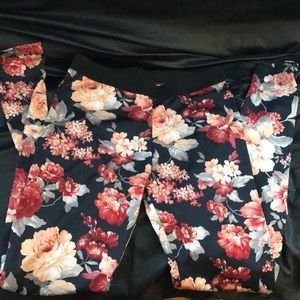 Floral leggings